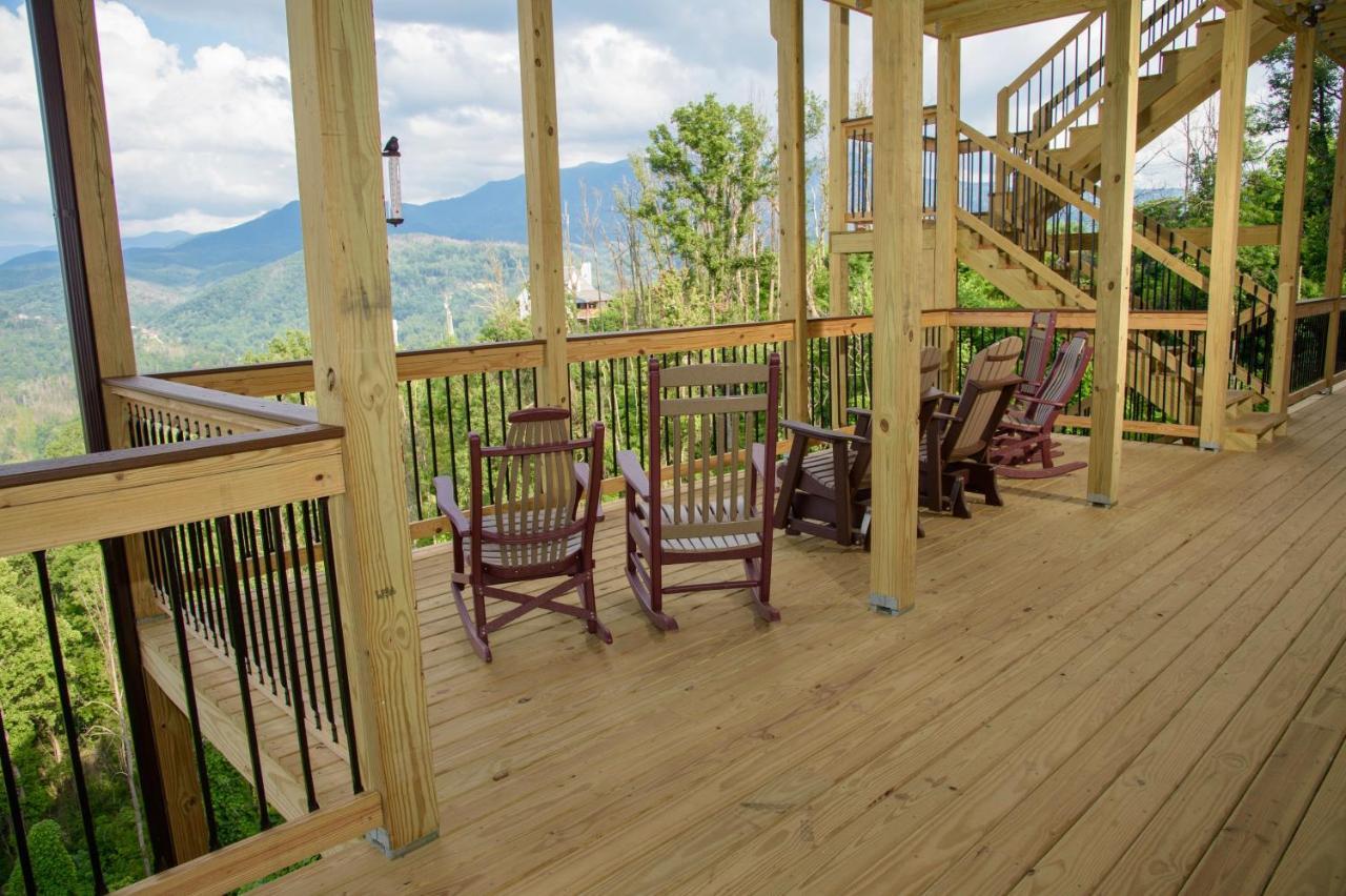 Mansion In The Sky Cabin Gatlinburg Exterior photo