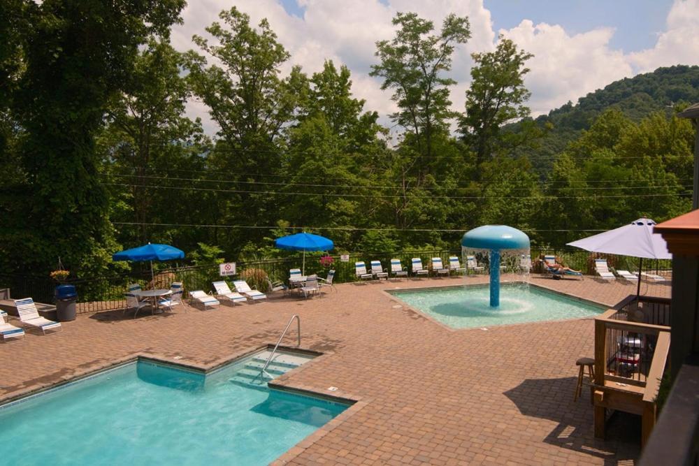 Mansion In The Sky Cabin Gatlinburg Exterior photo