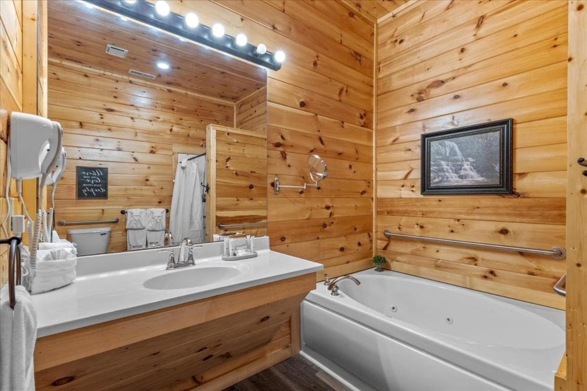 Mansion In The Sky Cabin Gatlinburg Exterior photo