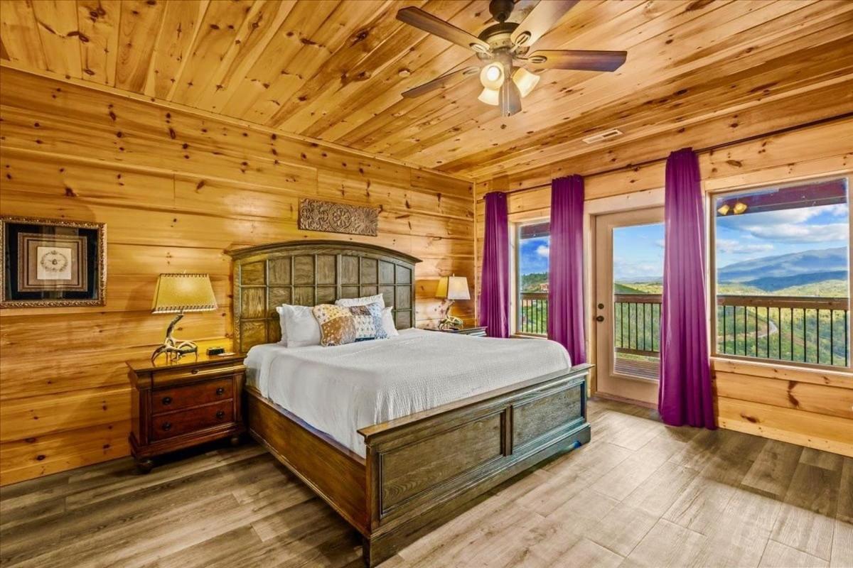Mansion In The Sky Cabin Gatlinburg Exterior photo